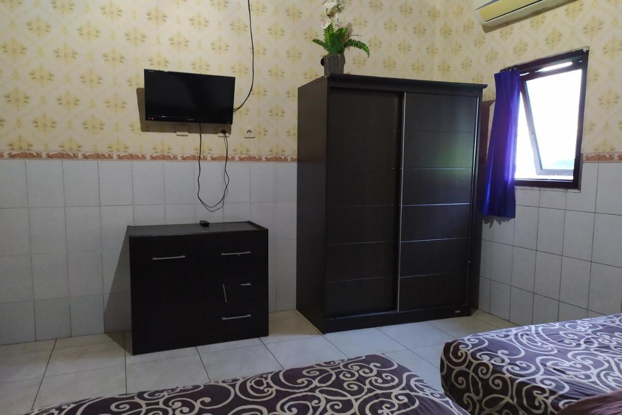 Vaccinated Staff - Oyo 3523 Gong Corner Homestay Кута Экстерьер фото